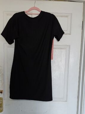 Black Women's T-Shirt Dress - Classic Casual